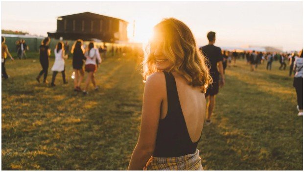 Why does going alone actually make festivals better