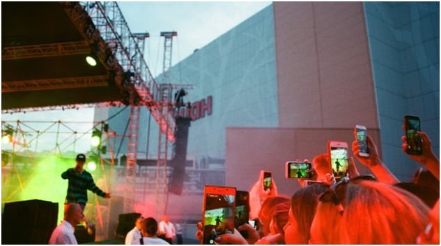 How Early Should You Arrive to Get a Good Spot at Music Festivals?