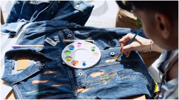 How Can I DIY Festival Fashion on a Budget?